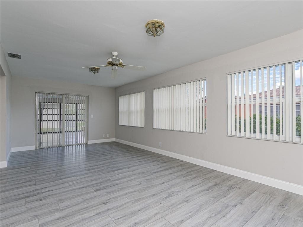 7000 NW 107th Avenue, Tamarac, FL 33321 — zdjęcie 5