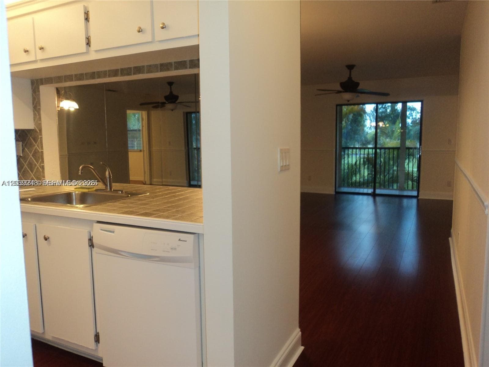 10605 NW 11 St # 206, Hollywood, FL 33026 — zdjęcie 3