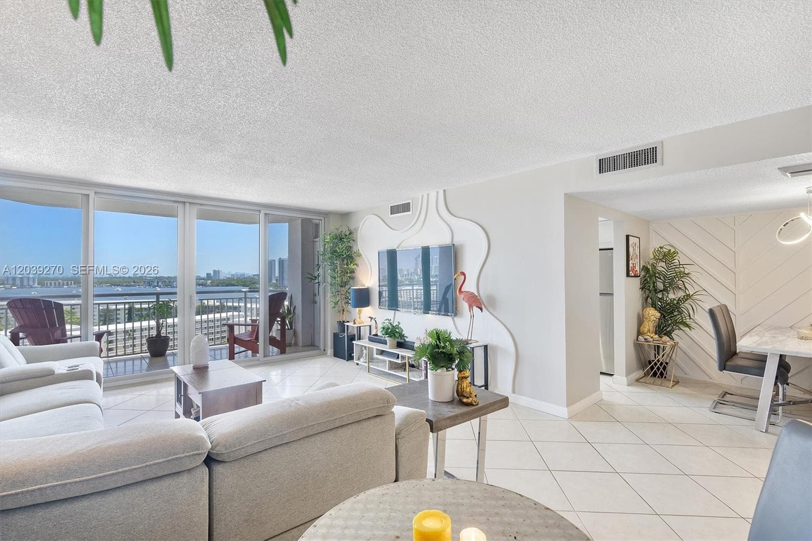 18031 Biscayne Blvd # 1401, Aventura, FL 33160 — zdjęcie 4