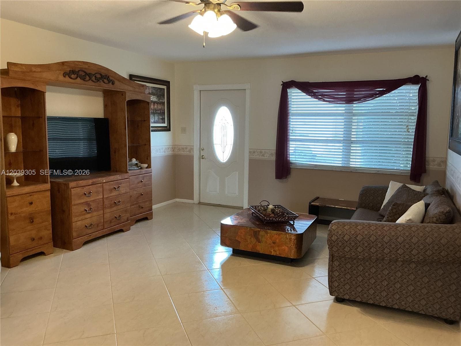 8604 NW 59th Pl, Tamarac, FL 33321 — zdjęcie 3