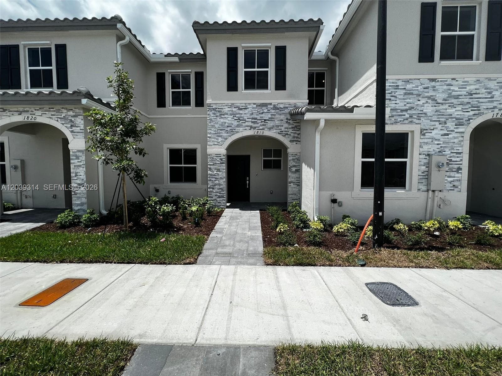 1810 SE 26th Ter # 1810, Homestead, FL 33035 — zdjęcie 2