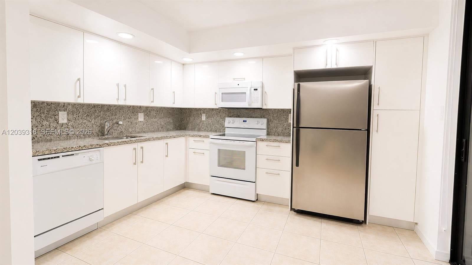 8700 SW 133rd Ave Rd # 312, Miami, FL 33183 — zdjęcie 5