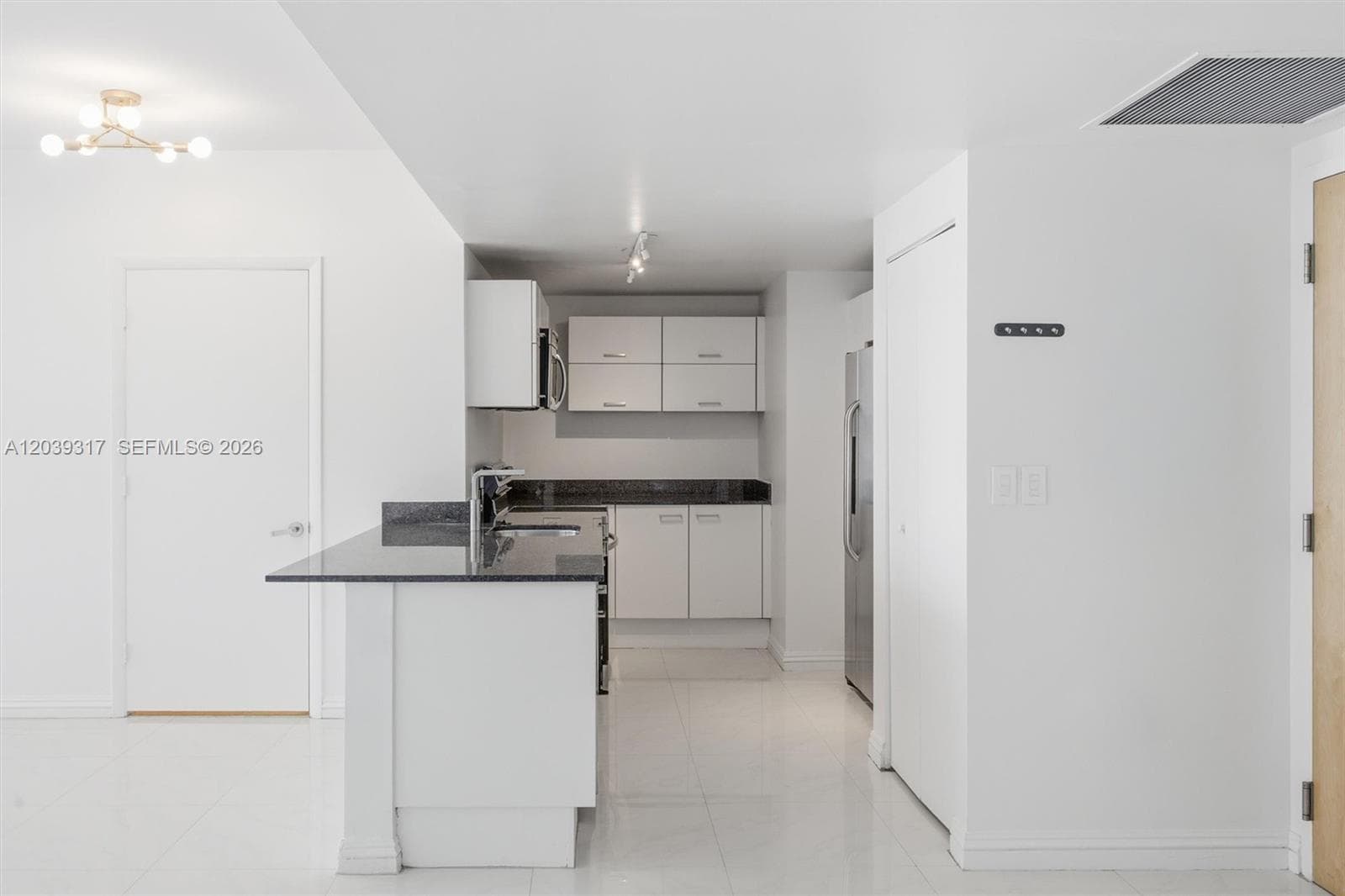 350 S Miami Ave # 1903, Miami, FL 33130 — zdjęcie 4