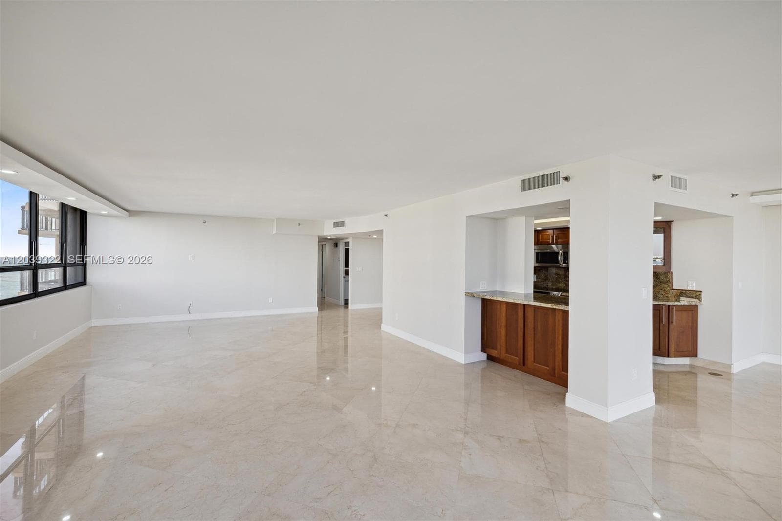 10175 Collins Ave # 907, Bal Harbour, FL 33154 — zdjęcie 4