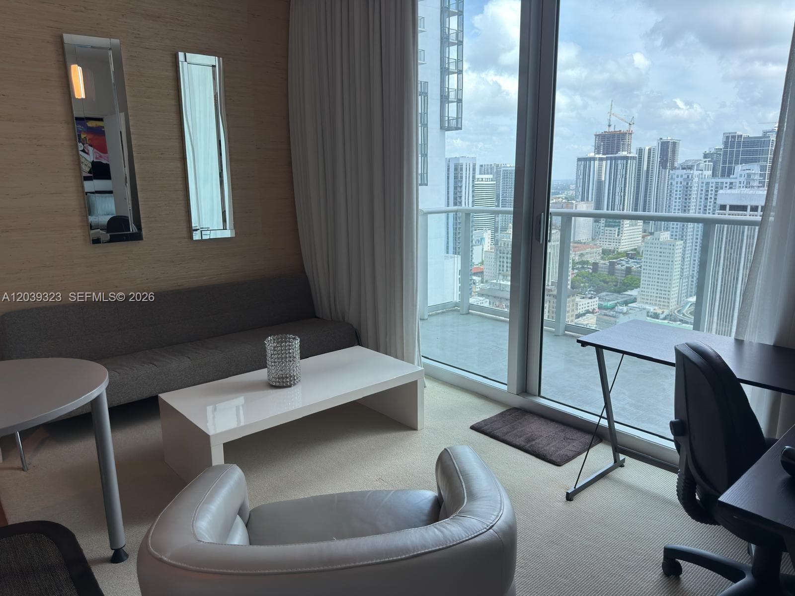 300 S Biscayne Blvd # T-3703, Miami, FL 33131 — zdjęcie 5