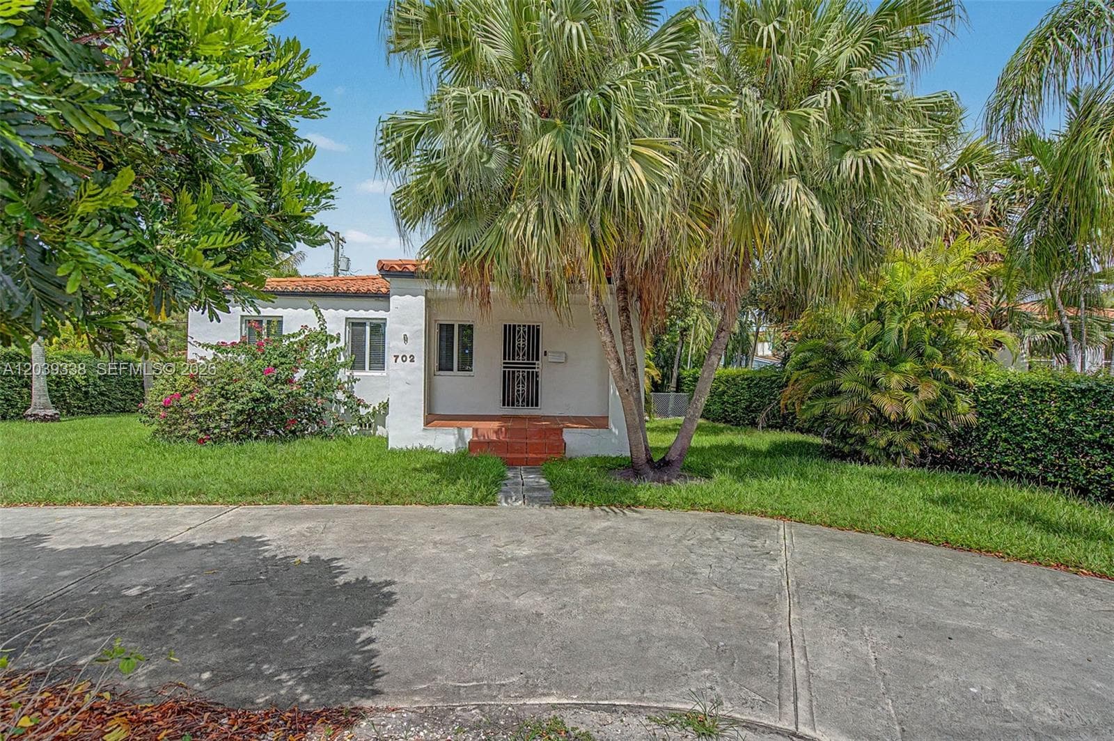 702 Boabadilla, Coral Gables, FL 33134 — zdjęcie 2