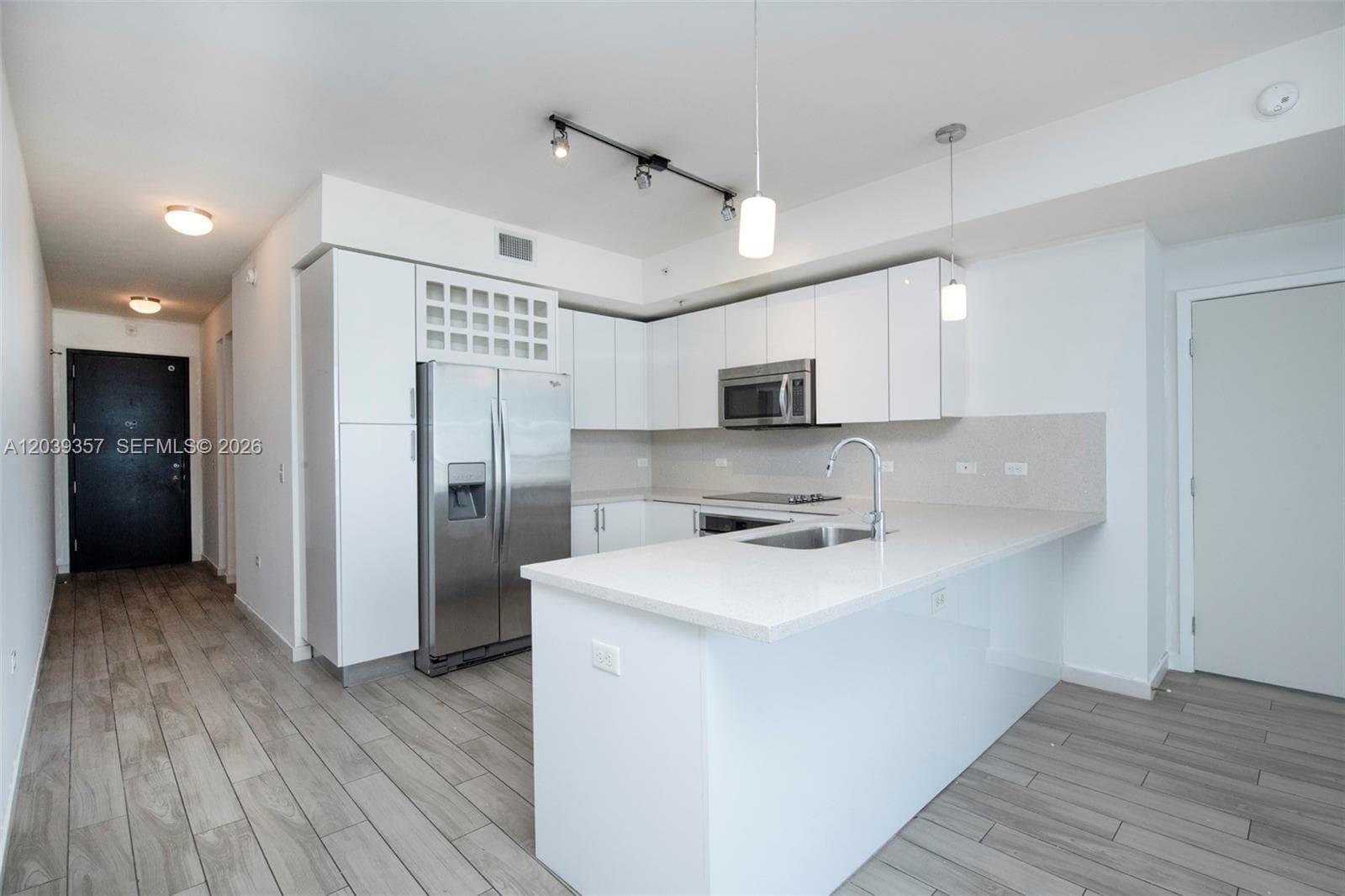 999 SW 1st Ave # 2402, Miami, FL 33130 — zdjęcie 4