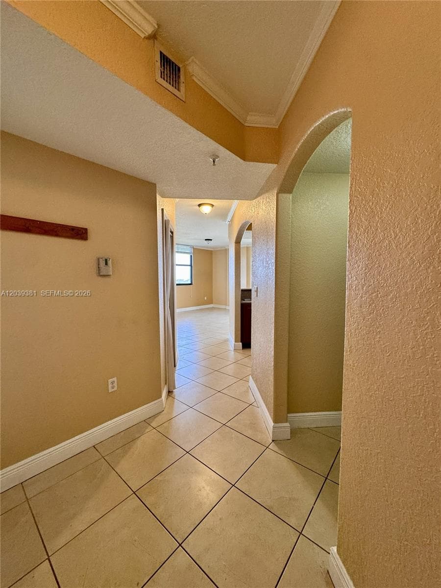 2301 SW 27th Ave # 1500, Miami, FL 33145 — zdjęcie 3