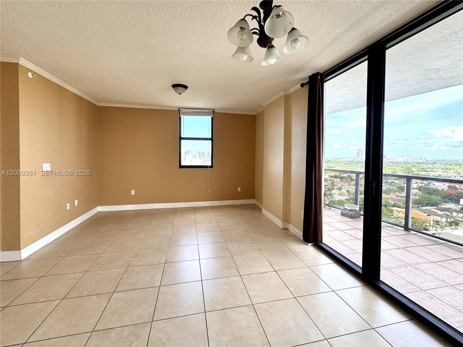 2301 SW 27th Ave # 1500, Miami, FL 33145 — zdjęcie 5
