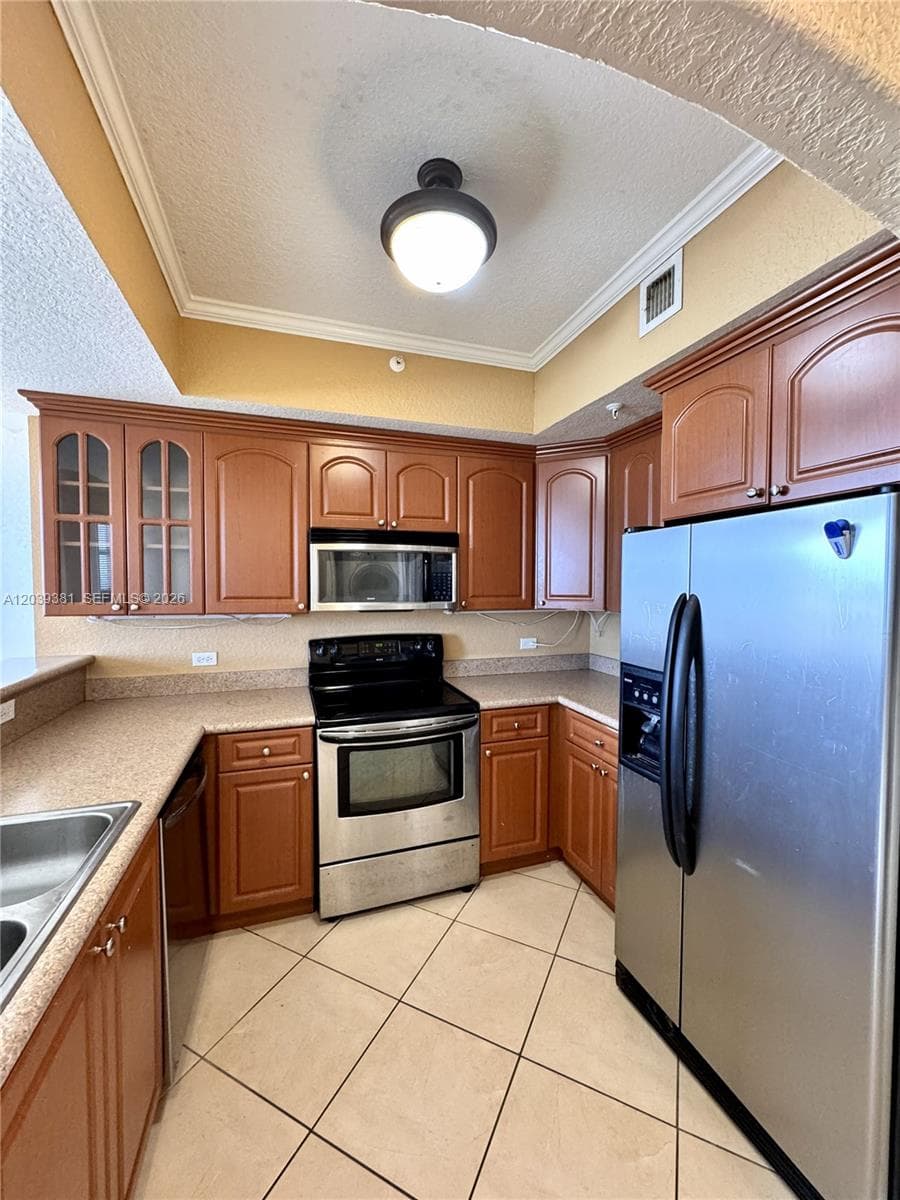2301 SW 27th Ave # 1500, Miami, FL 33145 — zdjęcie 4