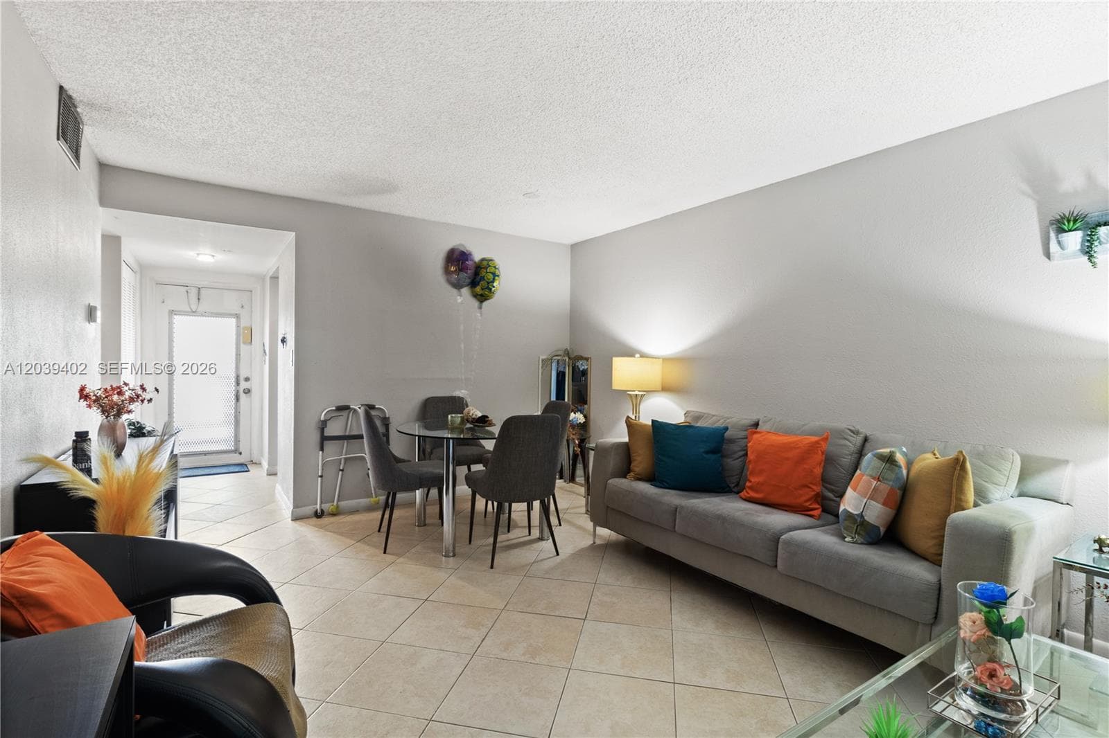 9281 Sunrise Lakes Blvd # 308, Sunrise, FL 33322 — zdjęcie 3