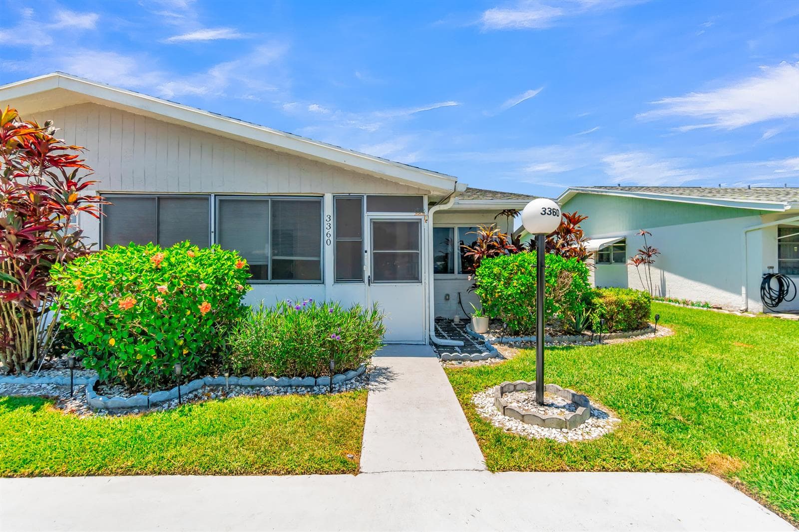 3360 NE Rossi Court NE, West Palm Beach, FL 33417 — zdjęcie 2