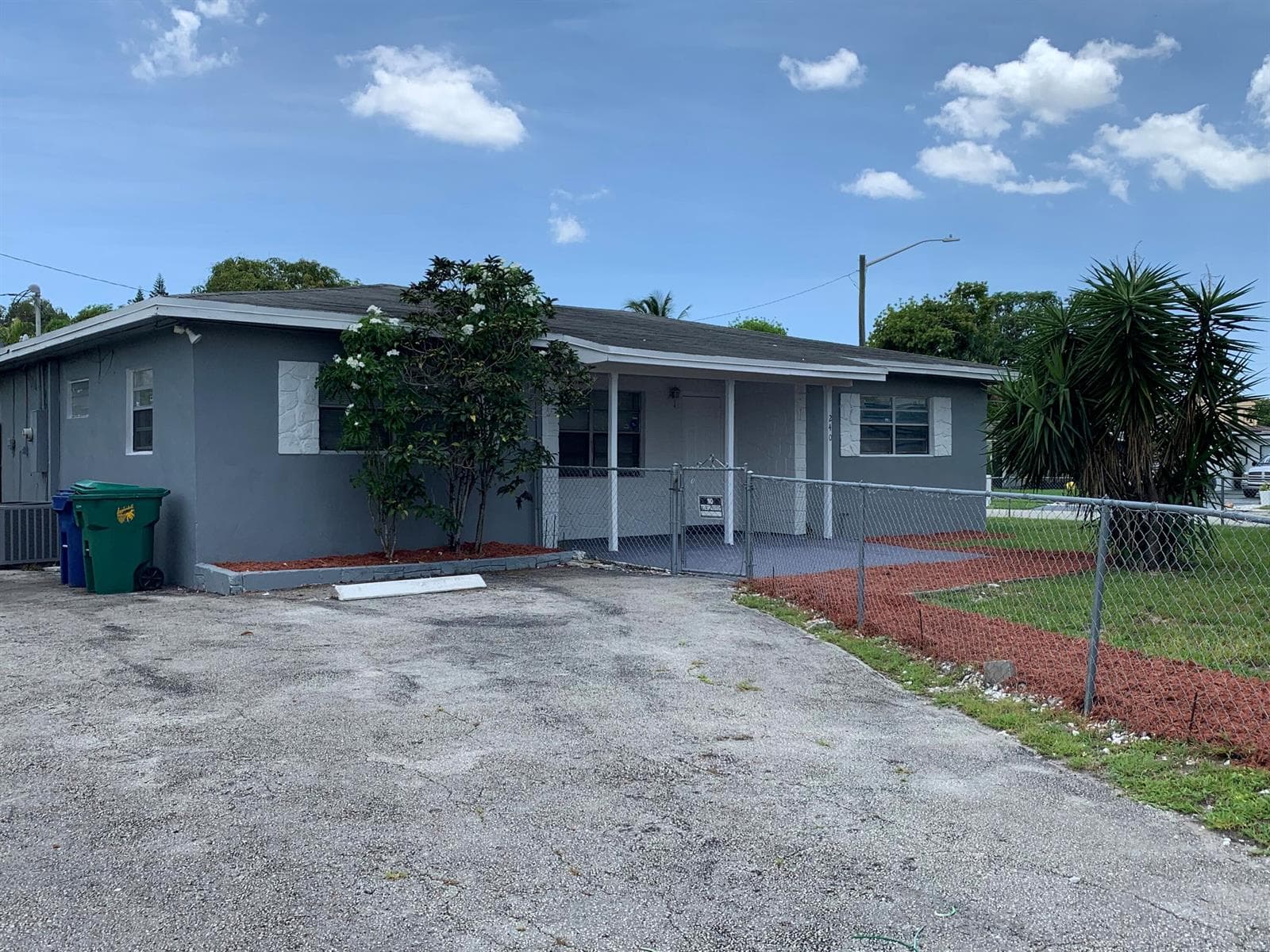 240 NW 38th Avenue, Lauderhill, FL 33311 — zdjęcie 2