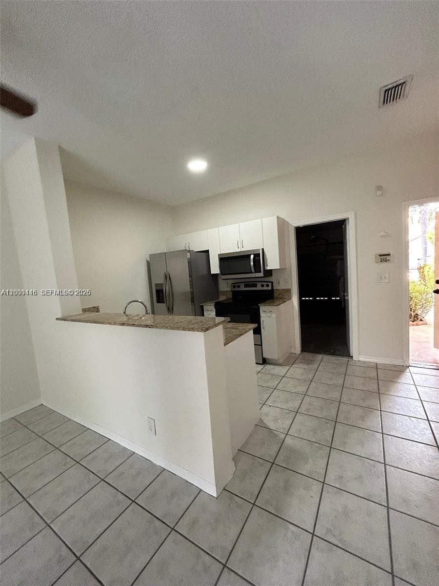 2167 Madeira Dr # 2167, Weston, FL 33327 — zdjęcie 3