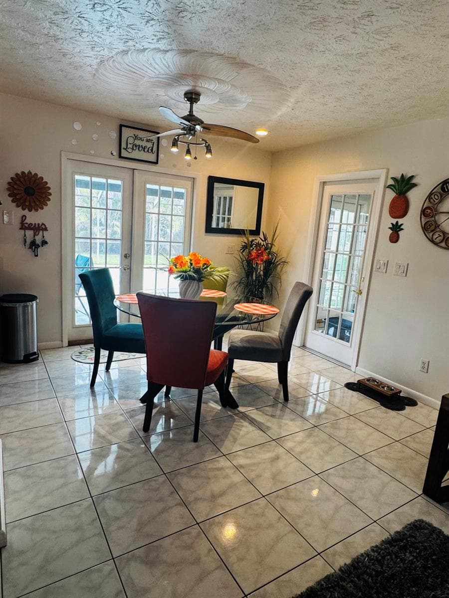 1918 SE Monroe Street, Stuart, FL 34997 — zdjęcie 3