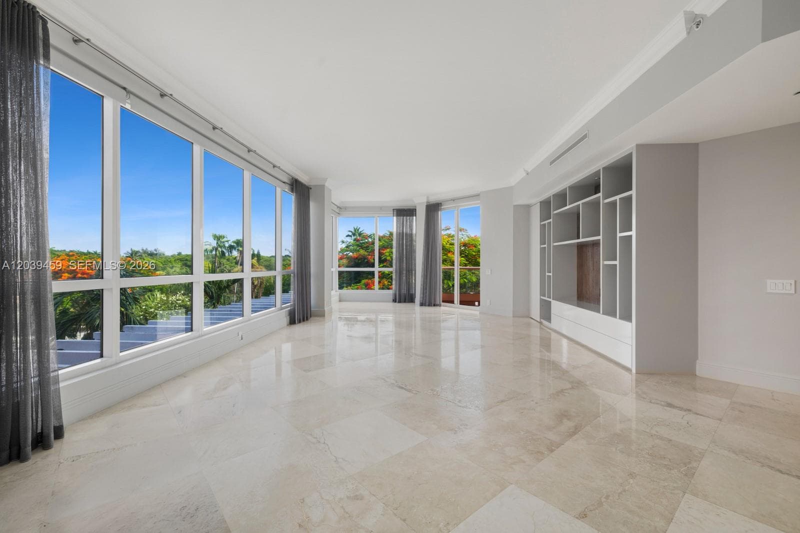 10 Edgewater Dr # 4H, Coral Gables, FL 33133 — zdjęcie 2