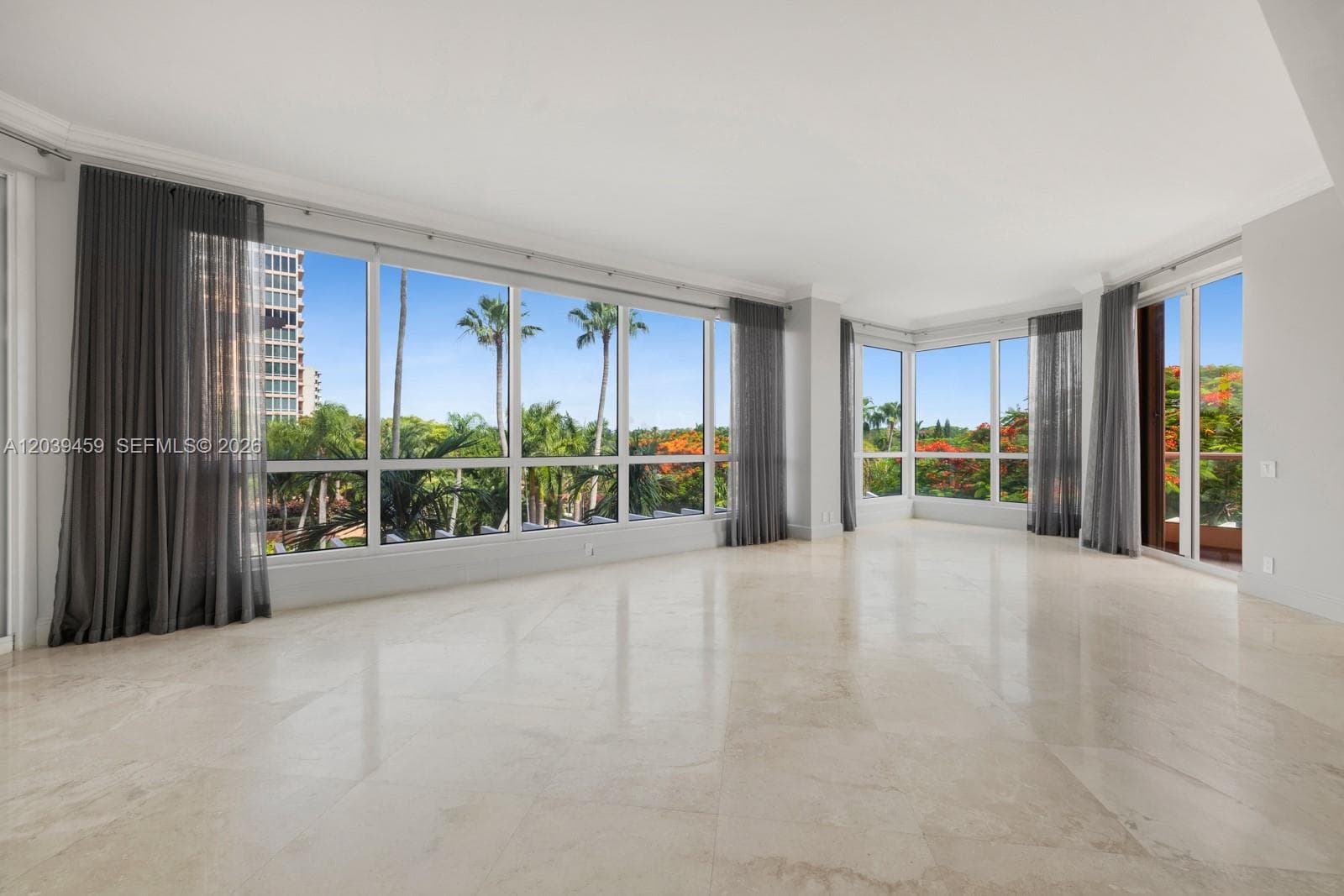 10 Edgewater Dr # 4H, Coral Gables, FL 33133 — zdjęcie 3