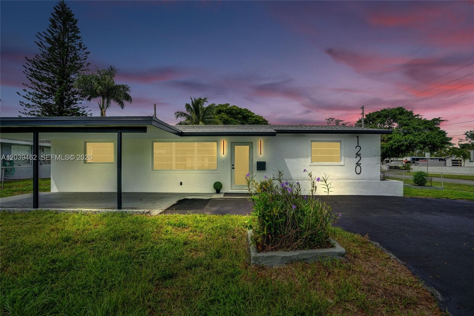 1220 NE 8 St, Pompano Beach, FL 33060