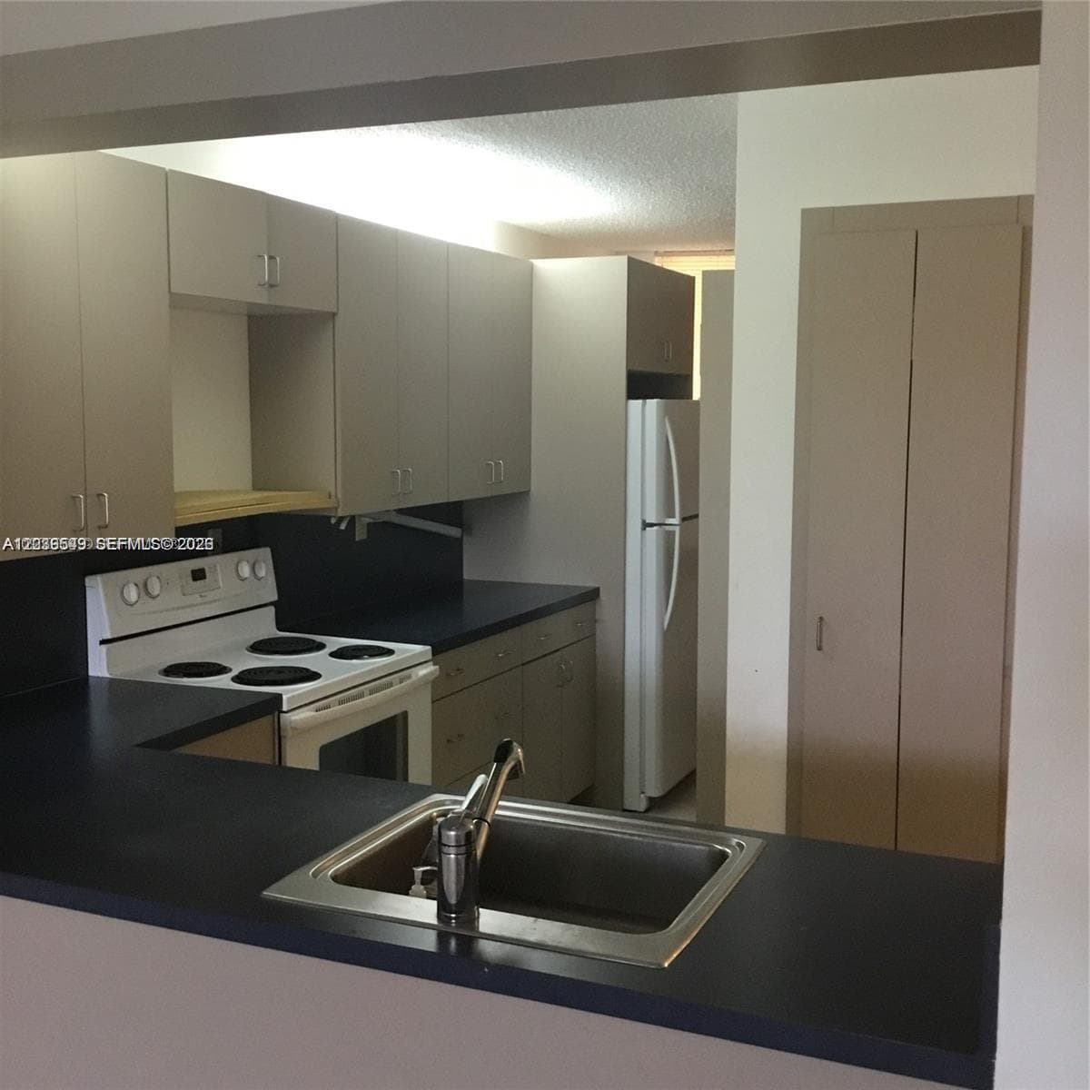 6800 Cypress Rd # 411, Plantation, FL 33317 — zdjęcie 3