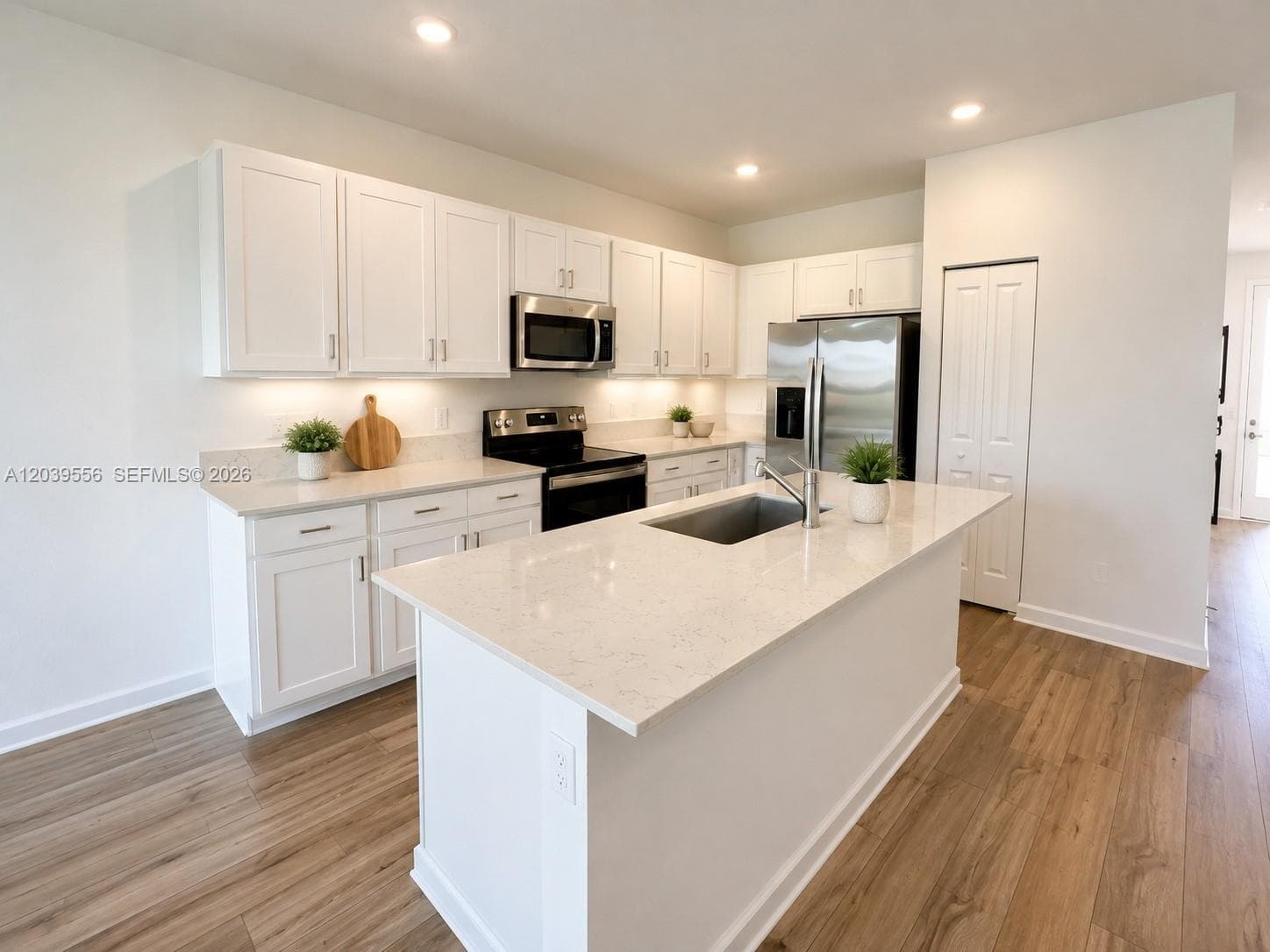 654 SE Lake Falls St # 654, Port St. Lucie, FL 34984 — zdjęcie 4