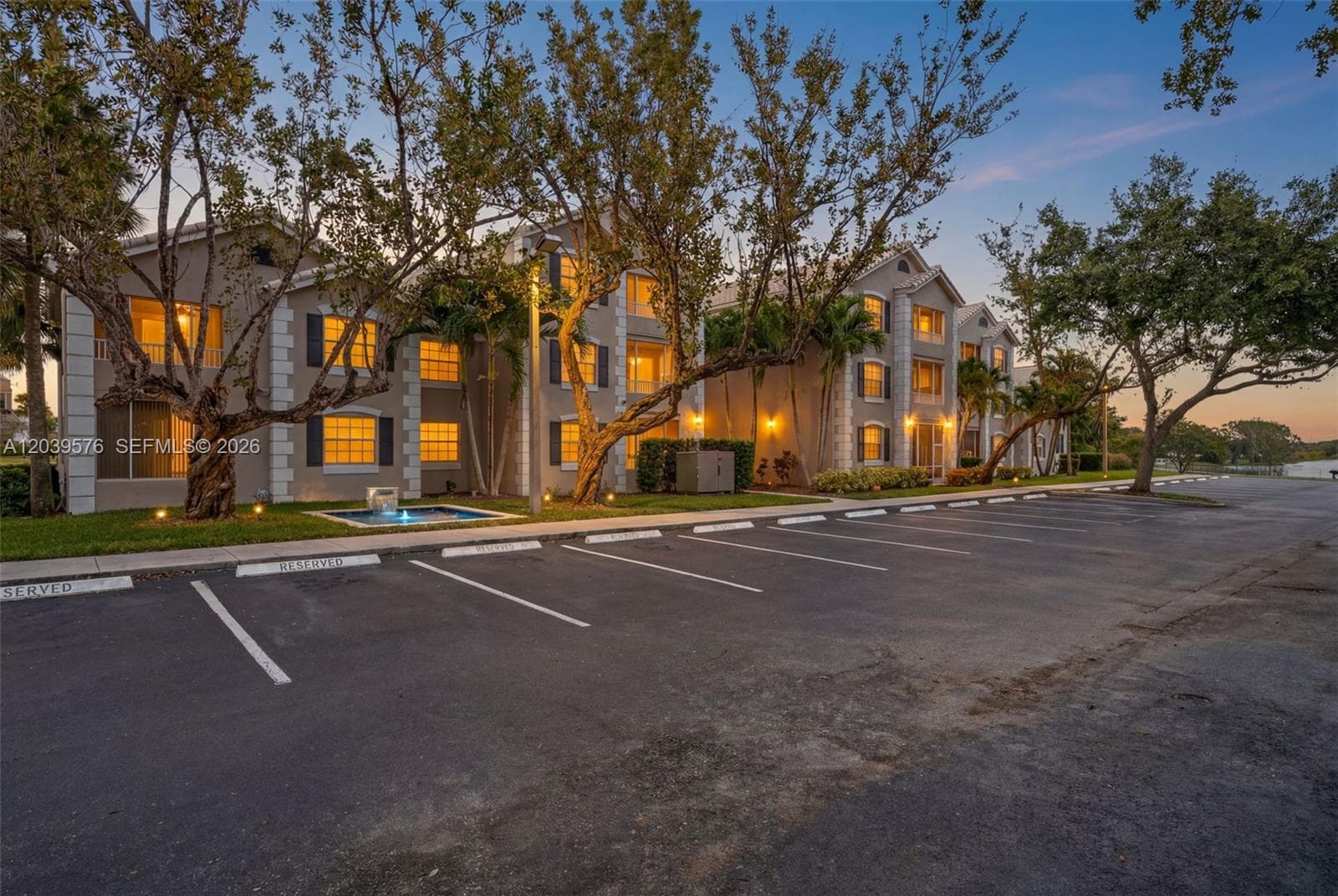 2841 N Oakland Forest Dr # 110, Oakland Park, FL 33309 — zdjęcie 3