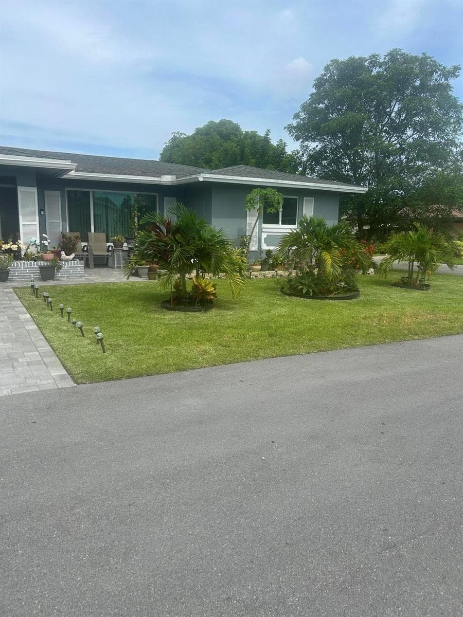 5706 NW 68th Terrace, Tamarac, FL 33321 — zdjęcie 4