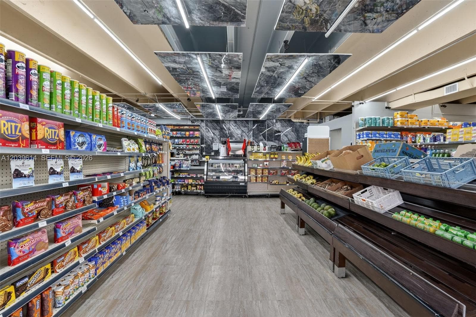 Turnkey Grocery, Convenience Store & Smoke Shop For Sale In Hialeah, Hialeah, FL 33012 — zdjęcie 2