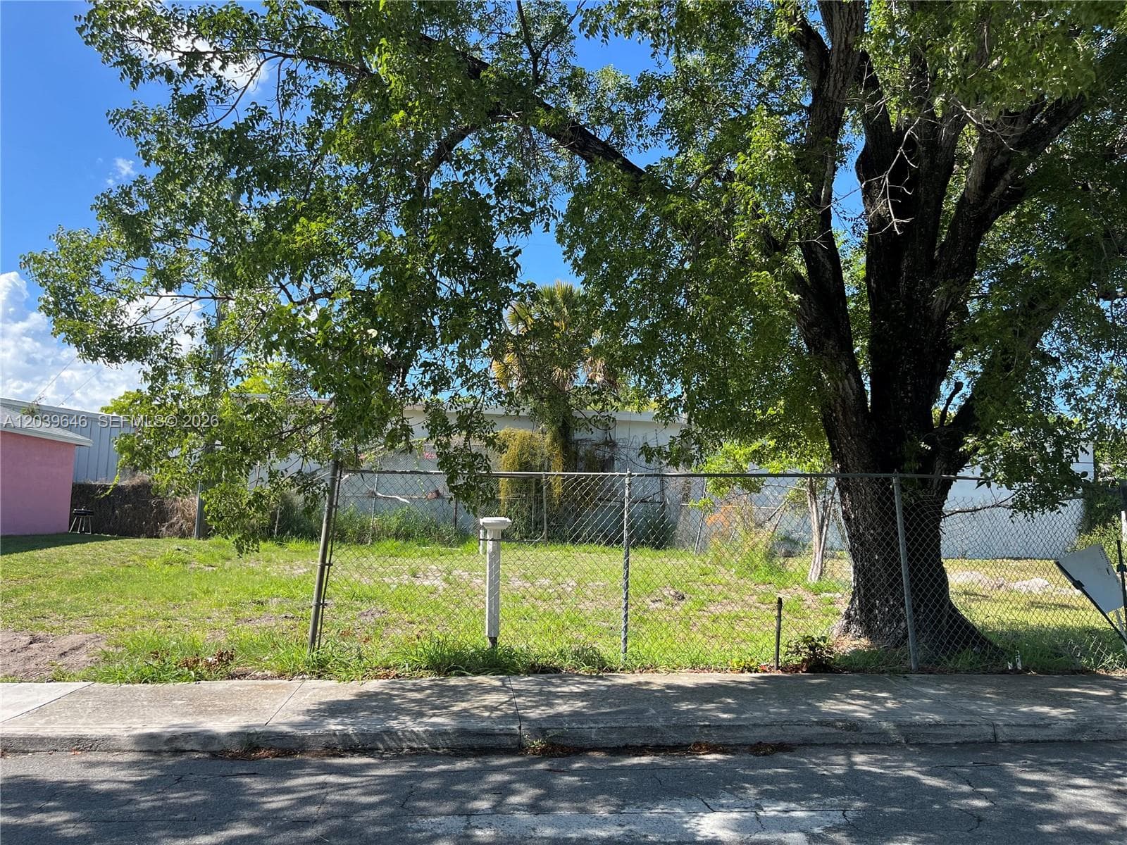 535 Lilac CT, West Palm Beach, FL 33407 — zdjęcie 2