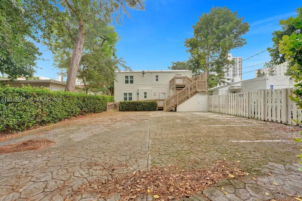 1225 Alton Rd, Miami Beach, FL 33139 — zdjęcie 3