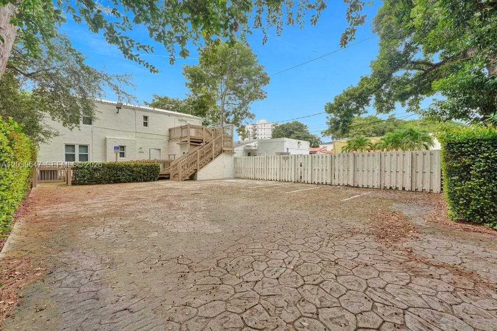 1225 Alton Rd, Miami Beach, FL 33139 — zdjęcie 4