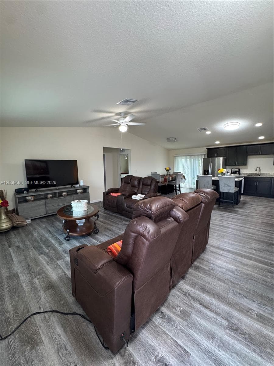 1201 BANJO CT, La Belle, FL 33935 — zdjęcie 4