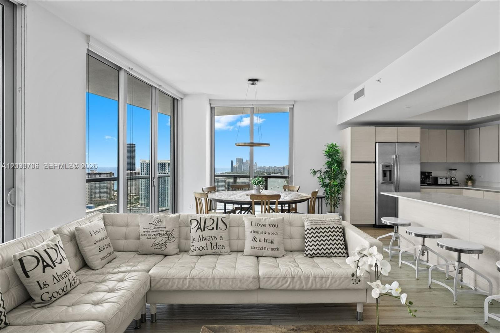 2600 E Hallandale Beach Blvd # T3001, Hallandale Beach, FL 33009 — zdjęcie 3