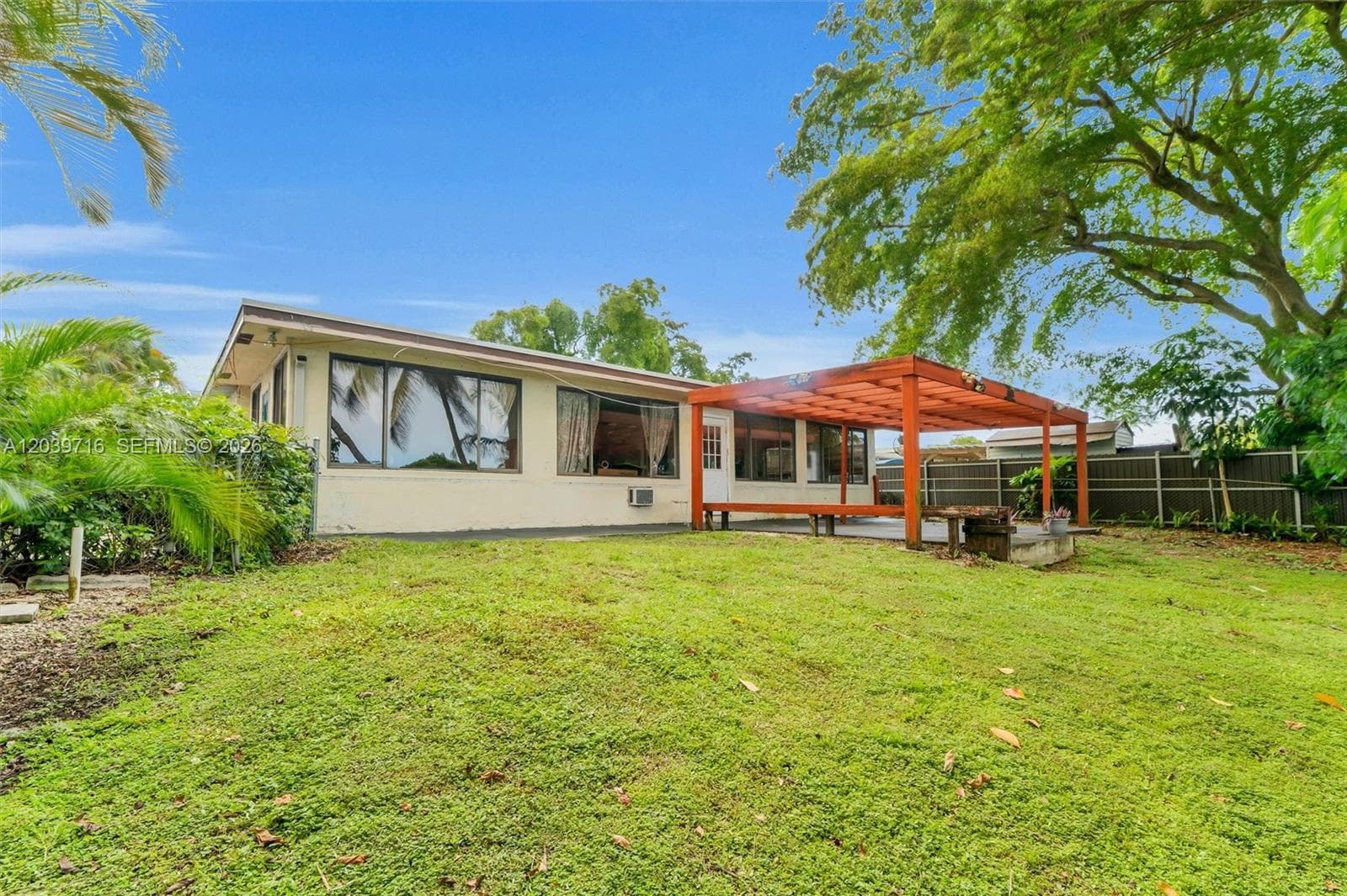 551 NW 99th Way, Pembroke Pines, FL 33024 — zdjęcie 5