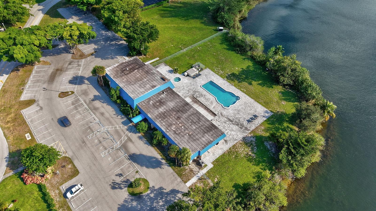 4741 NW 13th Avenue, Deerfield Beach, FL 33064 — zdjęcie 2