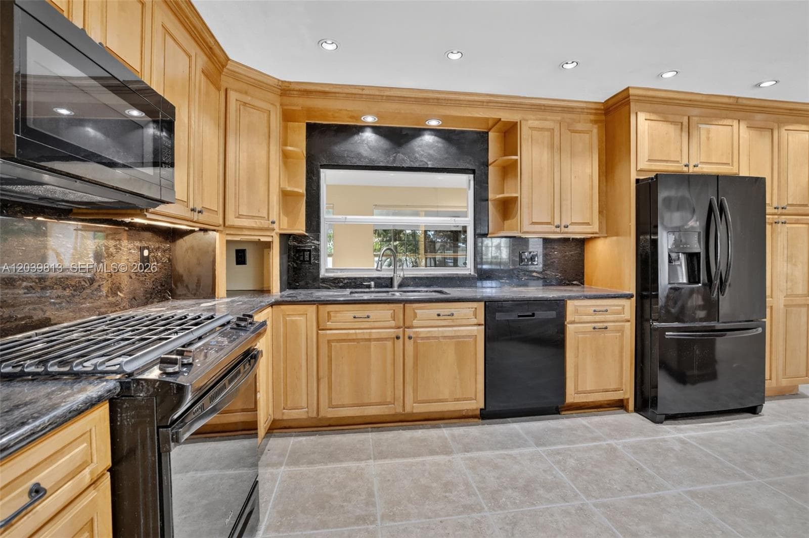 5511 Taylor St, Hollywood, FL 33021 — zdjęcie 3