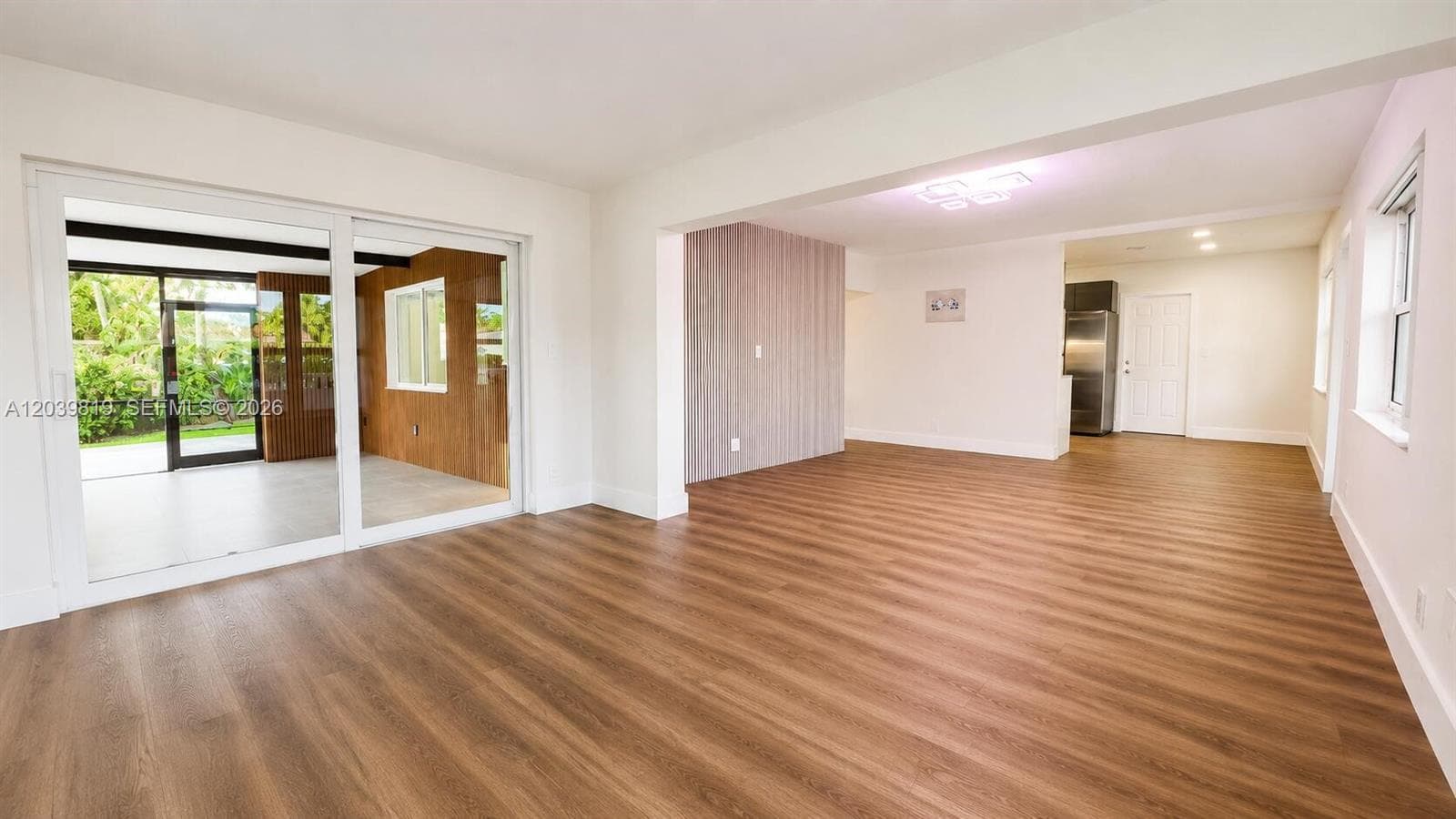 1155 Hayes St, Hollywood, FL 33019 — zdjęcie 5
