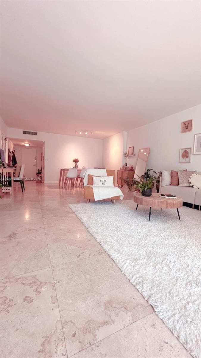 5700 Collins Ave # 3N, Miami Beach, FL 33140 — zdjęcie 4