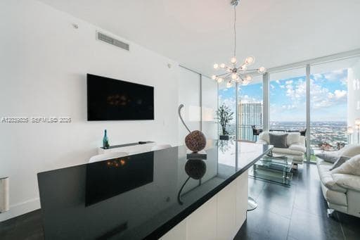 92 SW 3rd St # 5108, Miami, FL 33130 — zdjęcie 4
