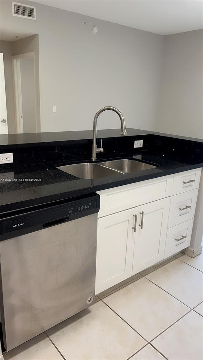 7350 NW 114th Ave # 103, Doral, FL 33178 — zdjęcie 2
