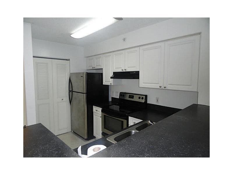 12166 Saint Andrews Place # 111, Miramar, FL 33025 — zdjęcie 5