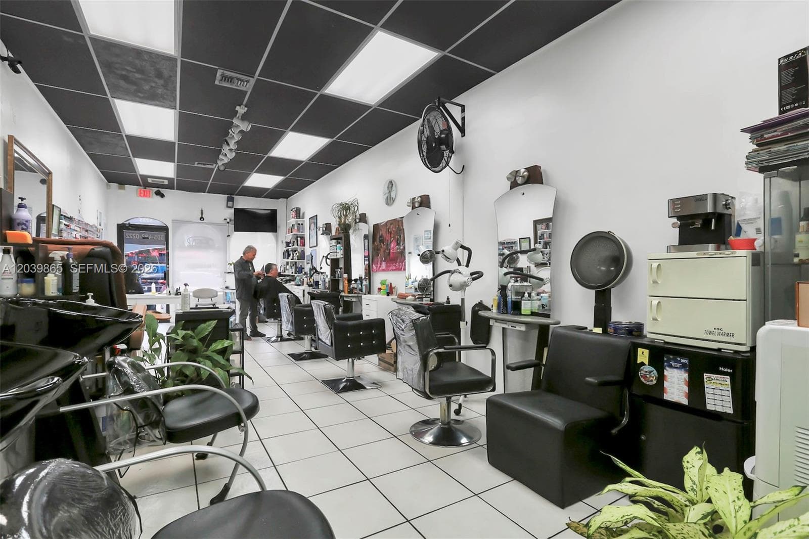 5233 NW 79th Ave, Doral, FL 33166 — zdjęcie 2