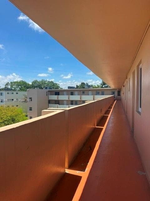1301 NE 191st St # F403, Miami, FL 33179 — zdjęcie 3