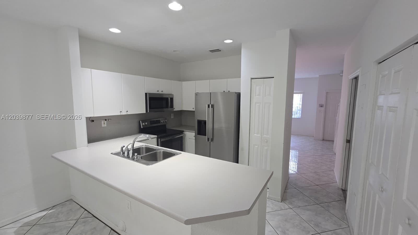 5791 NW 116th Ave # 101, Doral, FL 33178 — zdjęcie 5