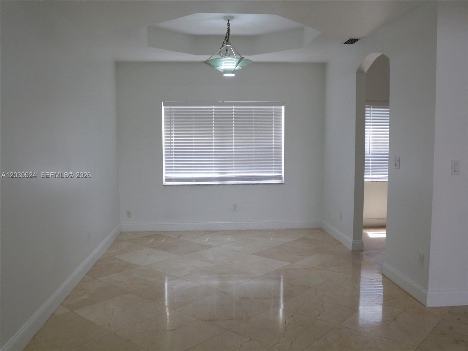 17124 NW 10th St, Pembroke Pines, FL 33028 — zdjęcie 4