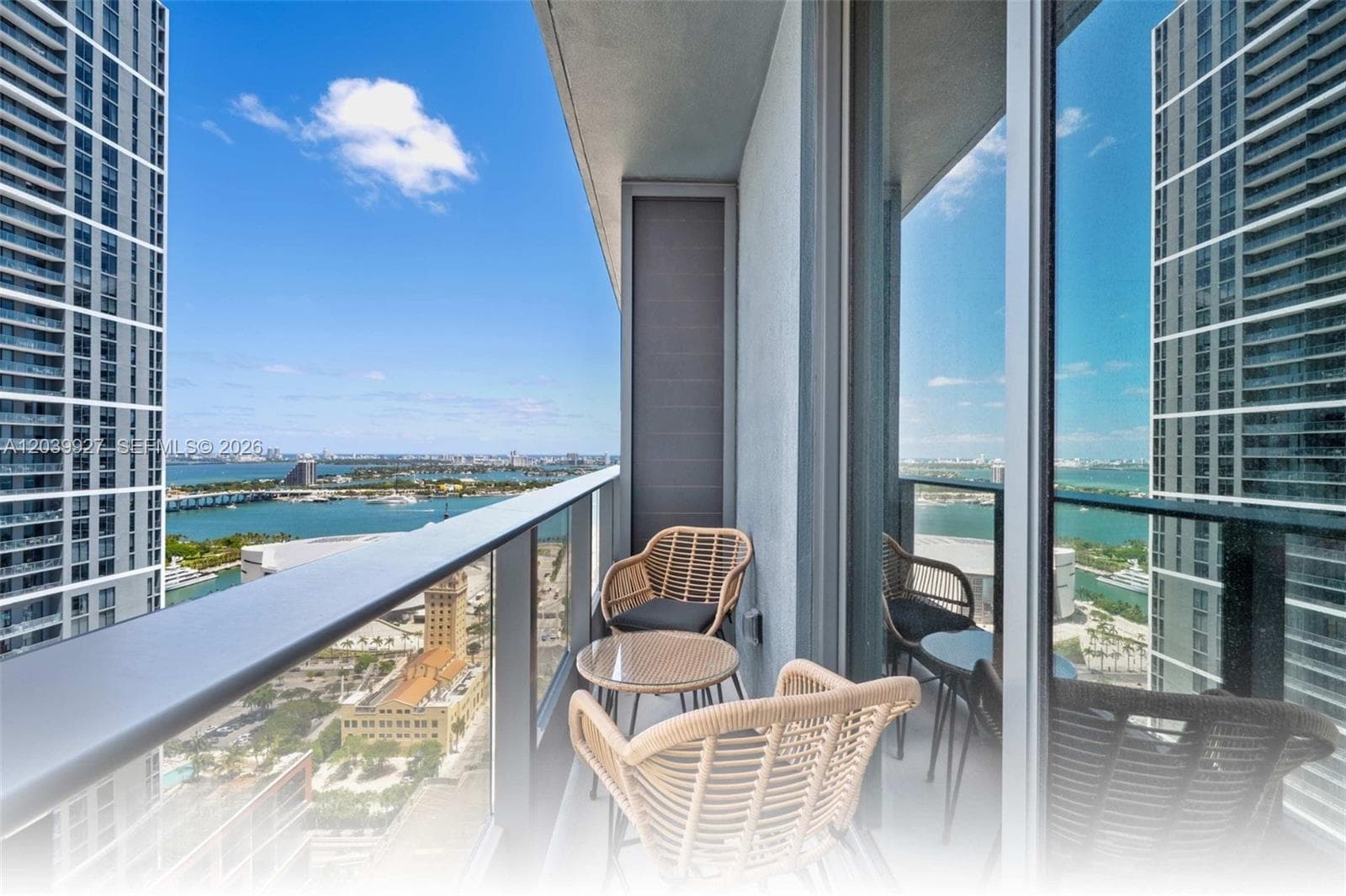 121 NE 5th St # 3200, Miami, FL 33132 — zdjęcie 2