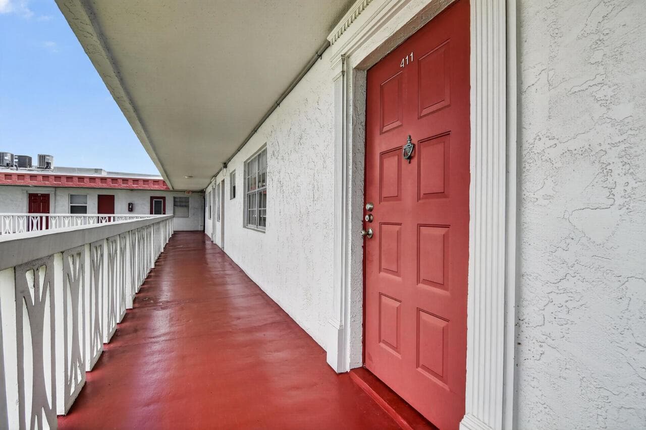 4140 NW 44th Avenue # 411, Lauderdale Lakes, FL 33319 — zdjęcie 3