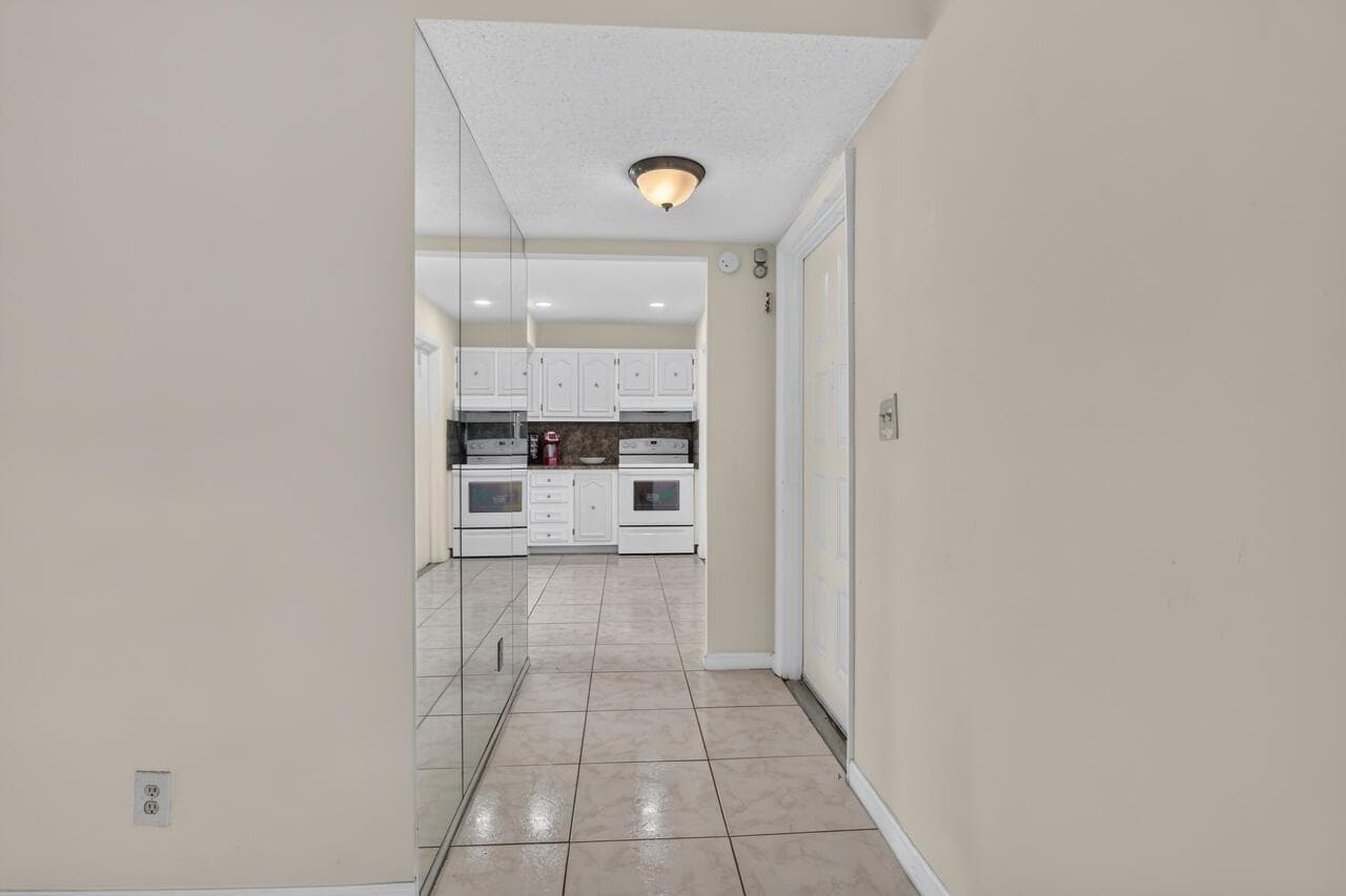 4140 NW 44th Avenue # 411, Lauderdale Lakes, FL 33319 — zdjęcie 4