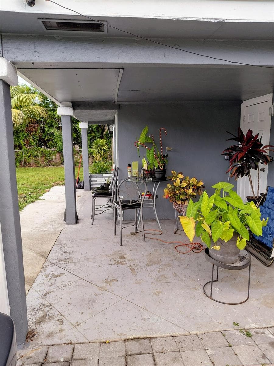 3210 NW 18th Place, Lauderhill, FL 33311 — zdjęcie 3