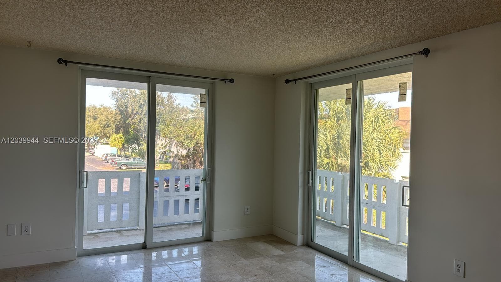 919 Hillcrest Dr # 201, Hollywood, FL 33021 — zdjęcie 2