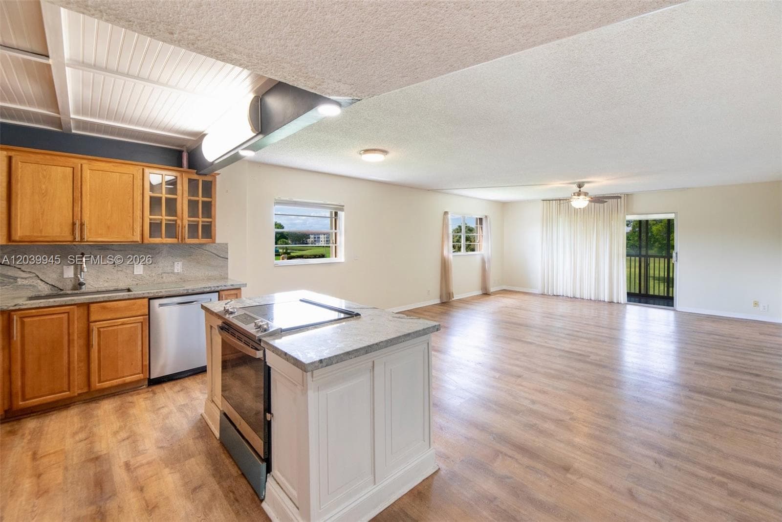 500 SW 130th Ter # 301A, Pembroke Pines, FL 33027 — zdjęcie 2